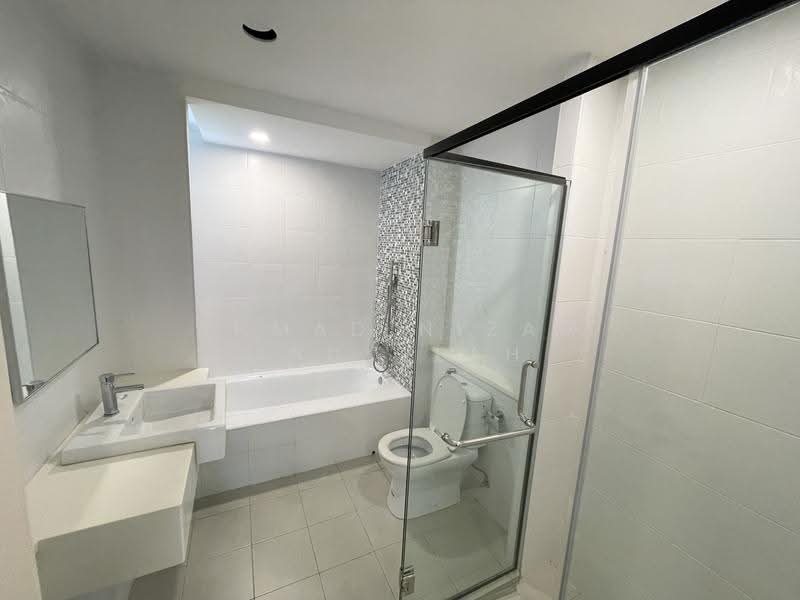 Condominium for Rent at 28 Dutamas - Ahmad Nizam Abdullah - Bathroom - PropertyGuru.com.my