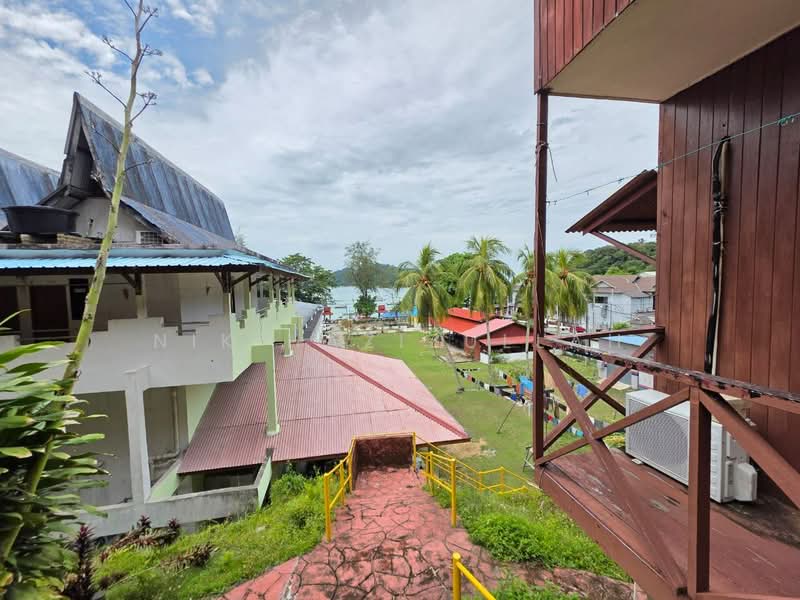 Hotel / Resort for Sale in Kampung Pasir Bogak (Pangkor) - Nik Hazizullah - PropertyGuru.com.my