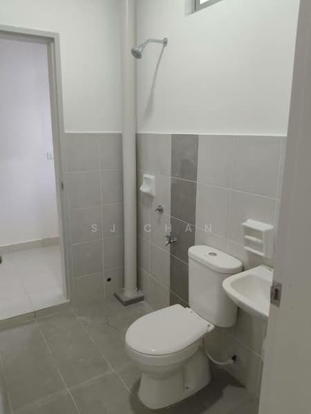 Terraced House for Rent in Johor Bahru (Johor) - SJ CHAN - Bathroom - PropertyGuru.com.my