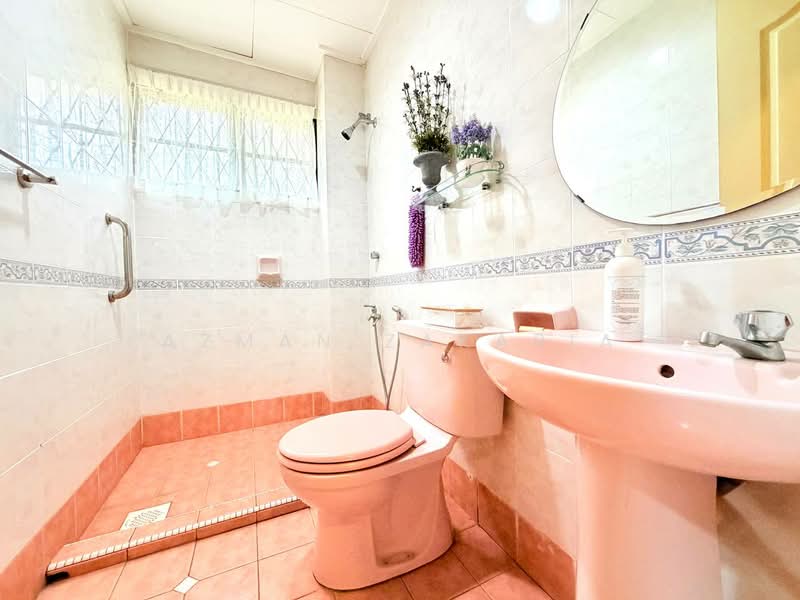 Semi-Detached House for Sale in Taman Bukit Mewah (Kajang) - AZMAN ZAKARIA - Bathroom - PropertyGuru.com.my