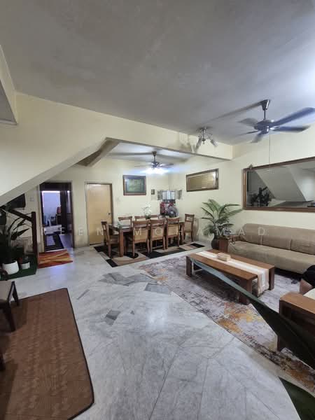 2-storey Terraced House for Sale in Bandar Tun Hussein Onn (Cheras) - Reen Mohamad - Living Room - PropertyGuru.com.my