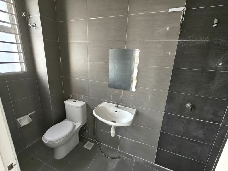 Rumah Teres 2-Tingkat untuk Dijual di Taman Dato Demang (Seri Kembangan) - Zul Hasif - PropertyGuru.com.my