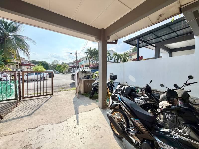 2-storey Terraced House for Sale in Taman Desa Serdang (Seri Kembangan) - Mohammad Omar - PropertyGuru.com.my