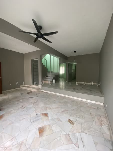 1.5-storey Terraced House for Sale in Wangsa Baiduri (Subang Jaya) - Lai Kok Cheong - Living Room - PropertyGuru.com.my