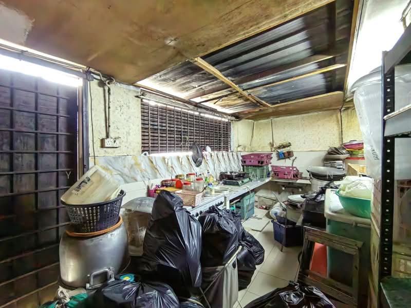 Rumah Teres 1-Tingkat untuk Dijual di Sungai Buloh (Selangor) - Yasmin Sulaiman - Kitchen - PropertyGuru.com.my
