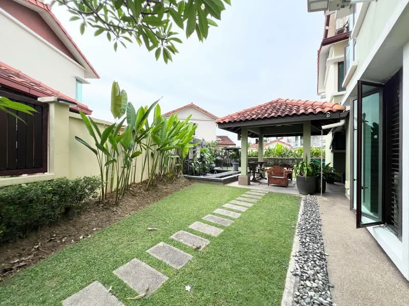 Bungalow House for Sale in Bukit Rahman Putra (Sungai Buloh) - BILYA ARIFF - Garden - PropertyGuru.com.my