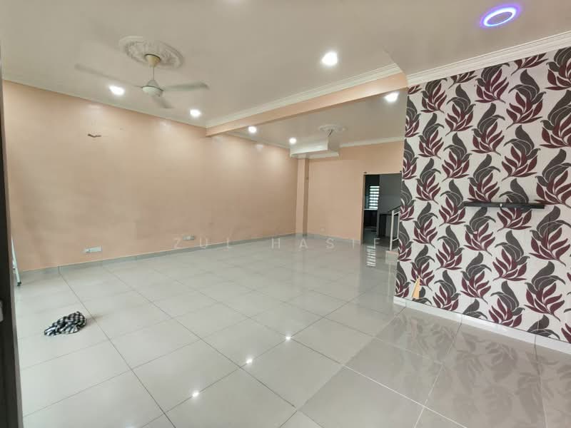 Rumah Teres 2 Tingkat untuk Dijual di Bandar Baru Salak Tinggi (Sepang) - Zul Hasif - PropertyGuru.com.my