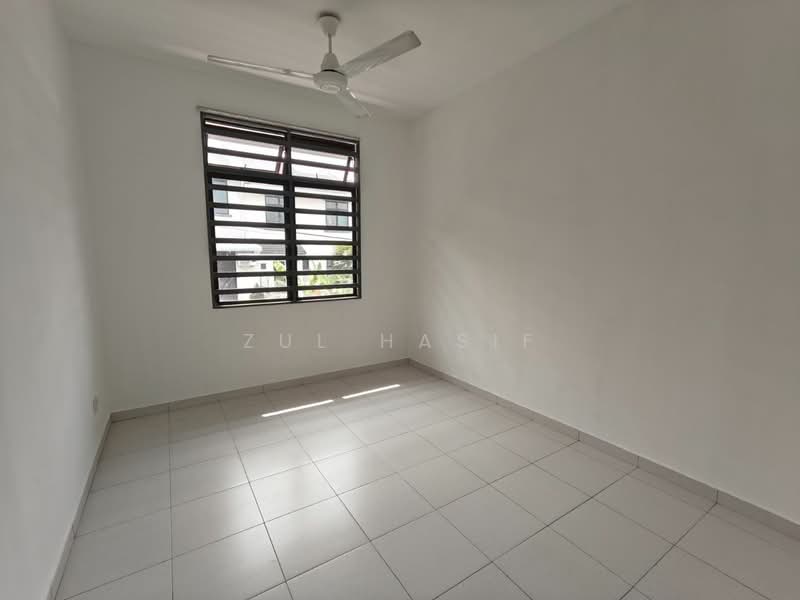 Rumah Teres 2 Tingkat untuk Dijual di Bandar Baru Salak Tinggi (Sepang) - Zul Hasif - PropertyGuru.com.my