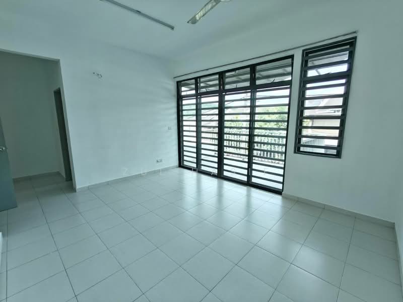 Rumah Teres 2 Tingkat untuk Dijual di Bandar Baru Salak Tinggi (Sepang) - Zul Hasif - PropertyGuru.com.my