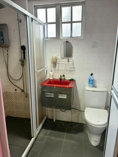 Condominium for Sale at Ruby - Jo-e Lim - Bathroom - PropertyGuru.com.my