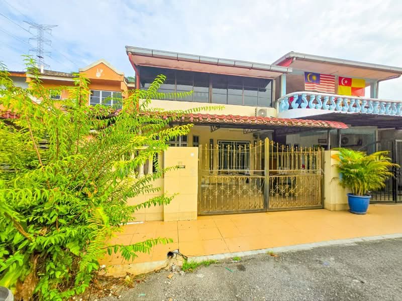 2-storey Terraced House for Sale in Gombak (Kuala Lumpur) - Yasmin Sulaiman - Exterior - PropertyGuru.com.my