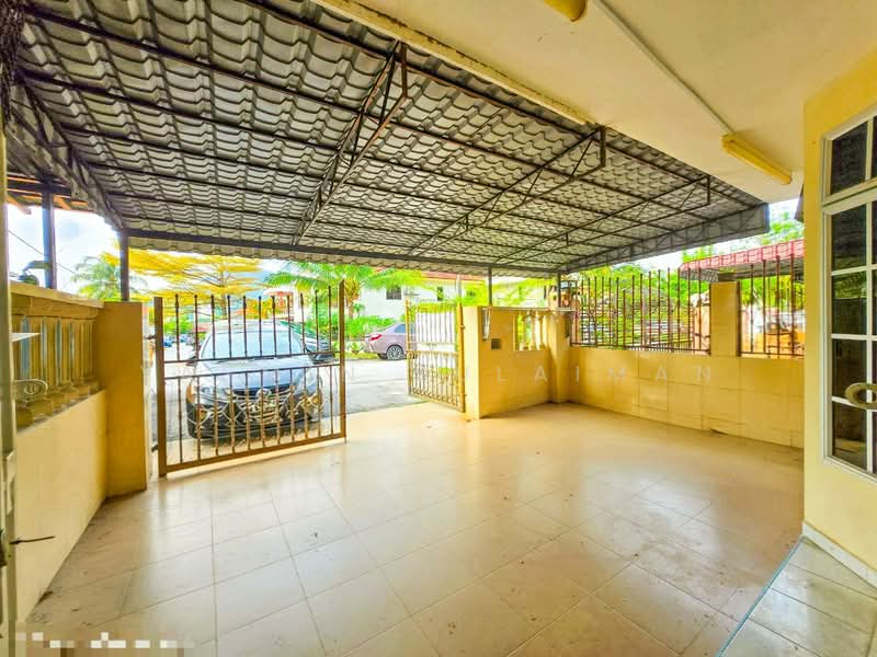 2-storey Terraced House for Sale in Gombak (Kuala Lumpur) - Yasmin Sulaiman - Exterior - PropertyGuru.com.my