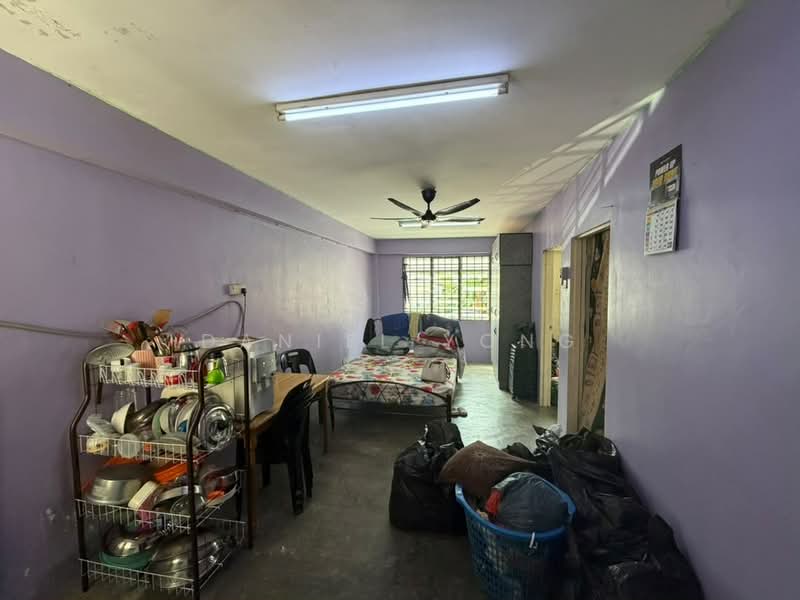 Flat for Sale at Rumah Pangsa Sri Orkid - Daniel Yong - Bedroom - PropertyGuru.com.my