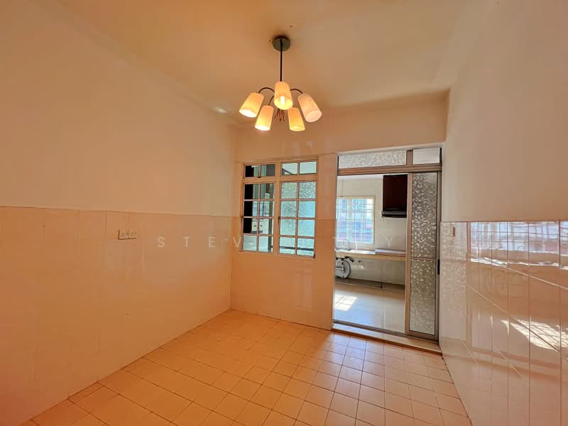 2-storey Terraced House for Rent in Bandar Mahkota Cheras (Cheras) - Steven Tay - Kitchen - PropertyGuru.com.my