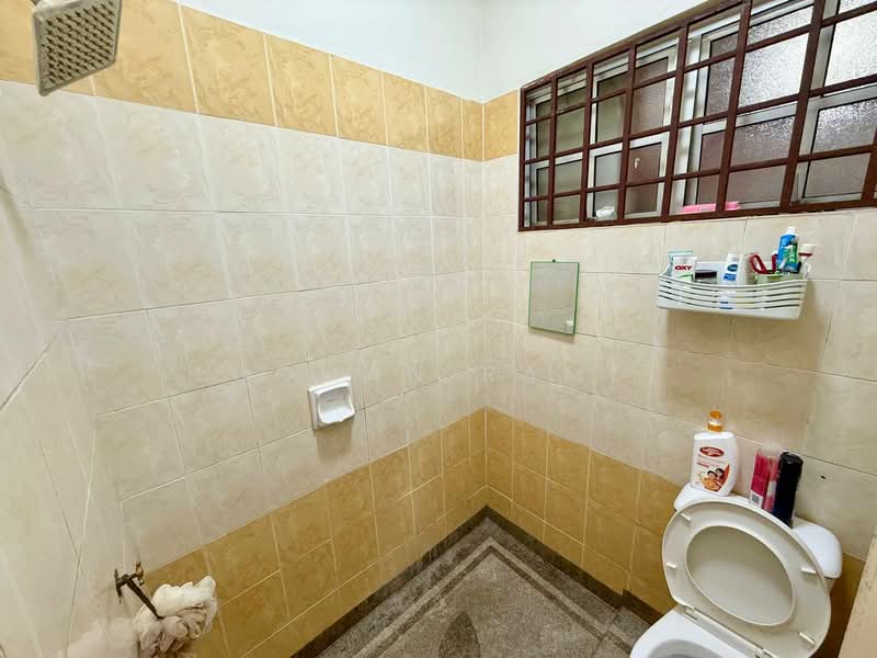 Rumah Teres 2 Tingkat untuk Dijual di Presint 9 (Putrajaya) - Luqman Ramli - Bathroom - PropertyGuru.com.my