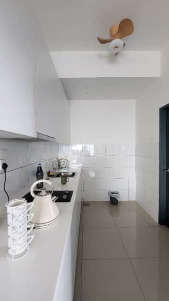 Service Residence for Sale at Aera Residence - Lou Imm Loh - Kitchen - PropertyGuru.com.my