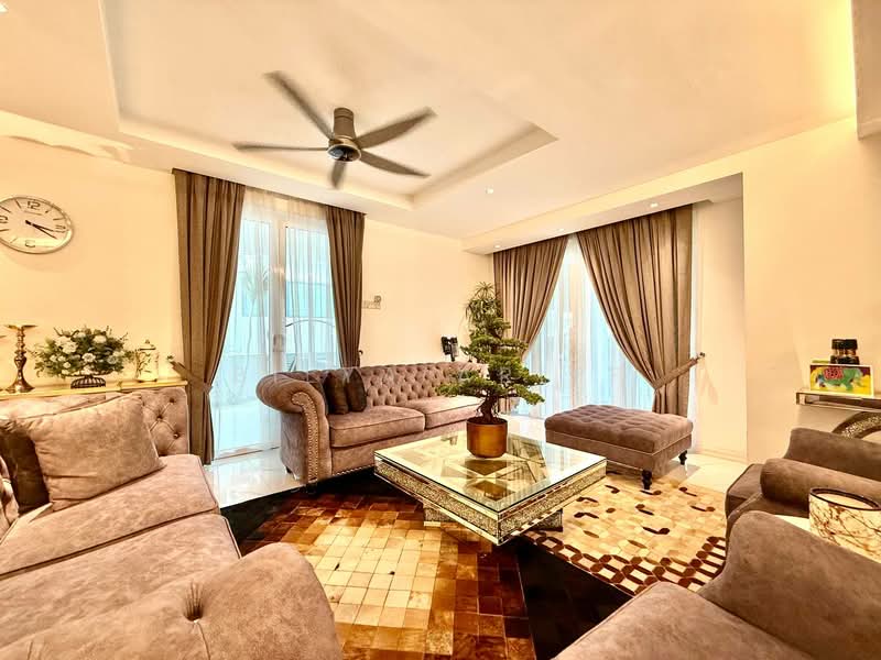 Rumah Berkembar untuk Dijual di Ampang Jaya (Ampang) - BILYA ARIFF - Living Room - PropertyGuru.com.my