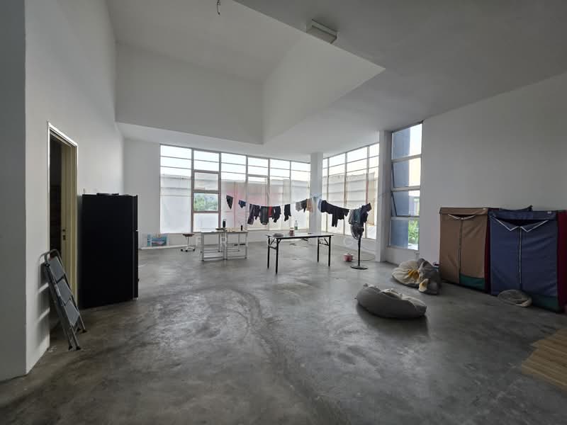 Kilang Berkembar untuk Dijual di Semenyih (Selangor) - Eric Ng - PropertyGuru.com.my