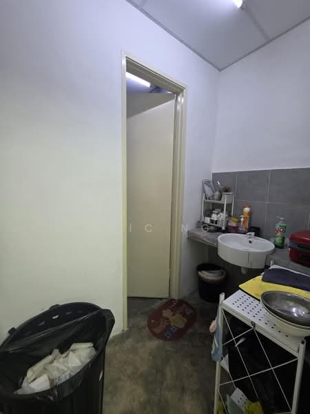 Kilang Berkembar untuk Dijual di Semenyih (Selangor) - Eric Ng - PropertyGuru.com.my
