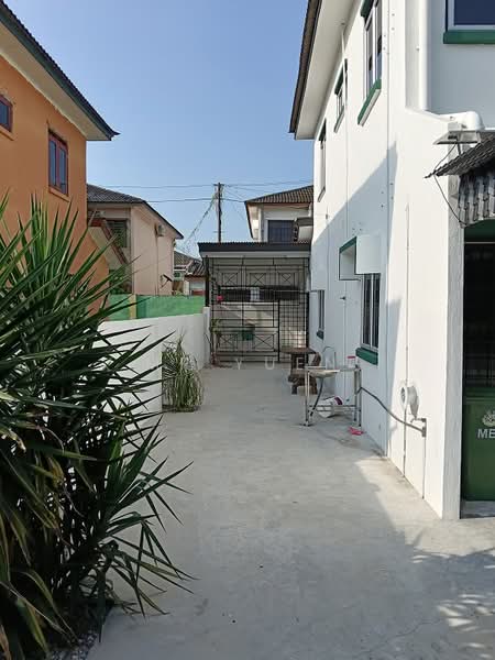 Rumah Teres 2 Tingkat untuk Dijual di Taman Tasek Indra (Ipoh) - Mr Yuen - Exterior - PropertyGuru.com.my