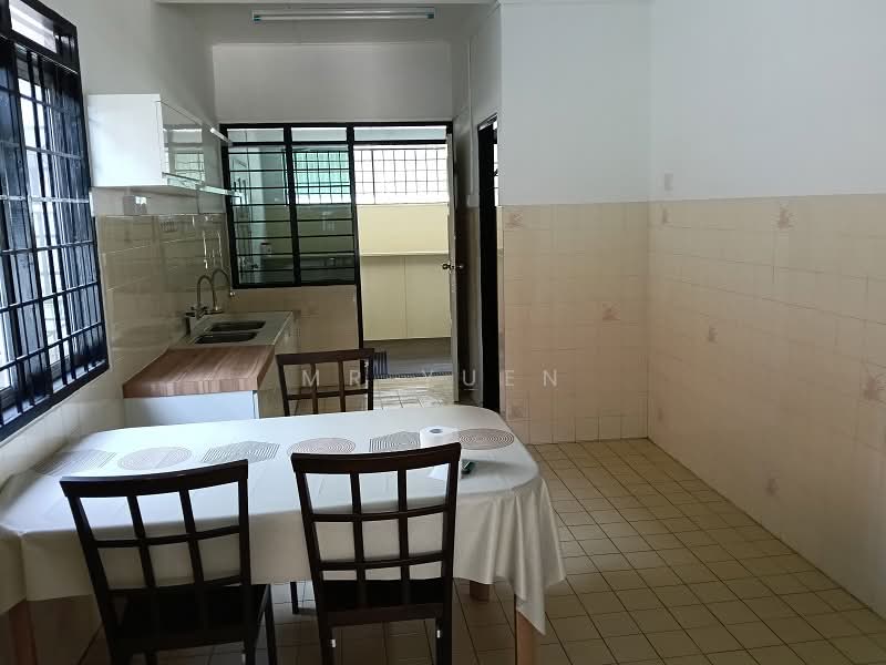 Rumah Teres 2 Tingkat untuk Dijual di Taman Tasek Indra (Ipoh) - Mr Yuen - Kitchen - PropertyGuru.com.my
