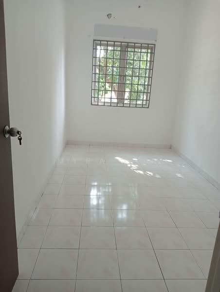 Shop / Office for Rent in Bandar Selesa Jaya (Skudai) - Myra loh - PropertyGuru.com.my