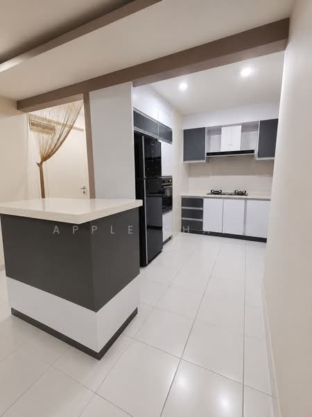Kondominium untuk Dijual di First Residence (Residensi Unggul) - Apple Chang - Kitchen - PropertyGuru.com.my