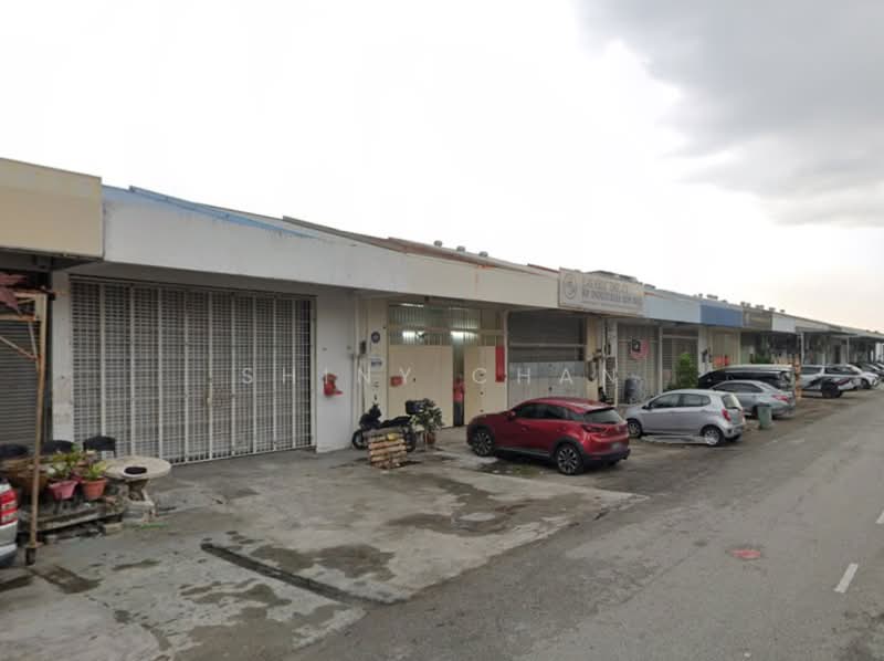 Factory for Rent in Taman Perindustrian Puchong (Puchong) - Shiny Chan - Exterior - PropertyGuru.com.my