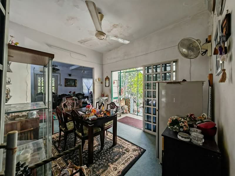 Rumah Banglo untuk Dijual di Setapak (Kuala Lumpur) - Luqman Ramli - Dining Room - PropertyGuru.com.my