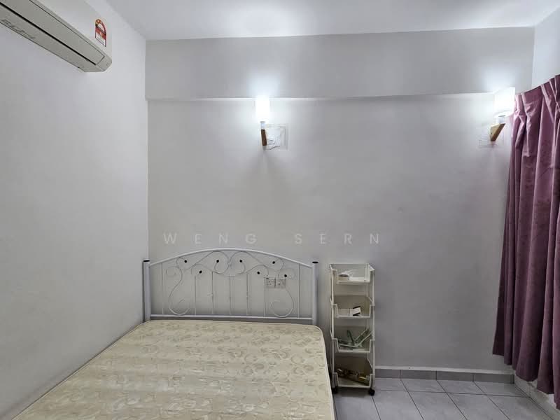 Kondominium untuk Disewa di E-Park Condominium - Weng Sern - Bedroom - PropertyGuru.com.my