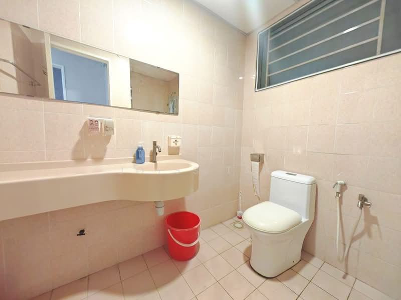 Condominium for Sale at Platinum Lake PV 10 - Joyss Tan - Bathroom - PropertyGuru.com.my
