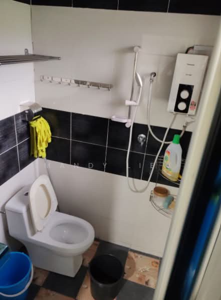 Rumah Teres 2 Tingkat untuk Dijual di Kepong (Kuala Lumpur) - Mandy Liew - Bathroom - PropertyGuru.com.my