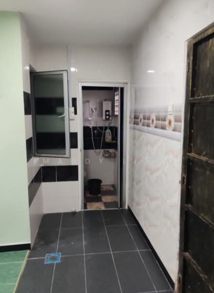 Rumah Teres 2 Tingkat untuk Dijual di Kepong (Kuala Lumpur) - Mandy Liew - Bathroom - PropertyGuru.com.my