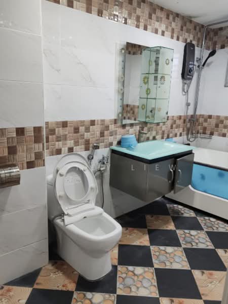 Rumah Teres 2 Tingkat untuk Dijual di Kepong (Kuala Lumpur) - Mandy Liew - Bathroom - PropertyGuru.com.my