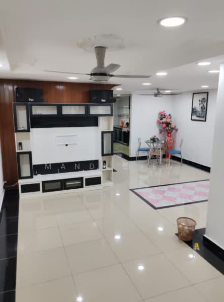 Rumah Teres 2 Tingkat untuk Dijual di Kepong (Kuala Lumpur) - Mandy Liew - Living Room - PropertyGuru.com.my