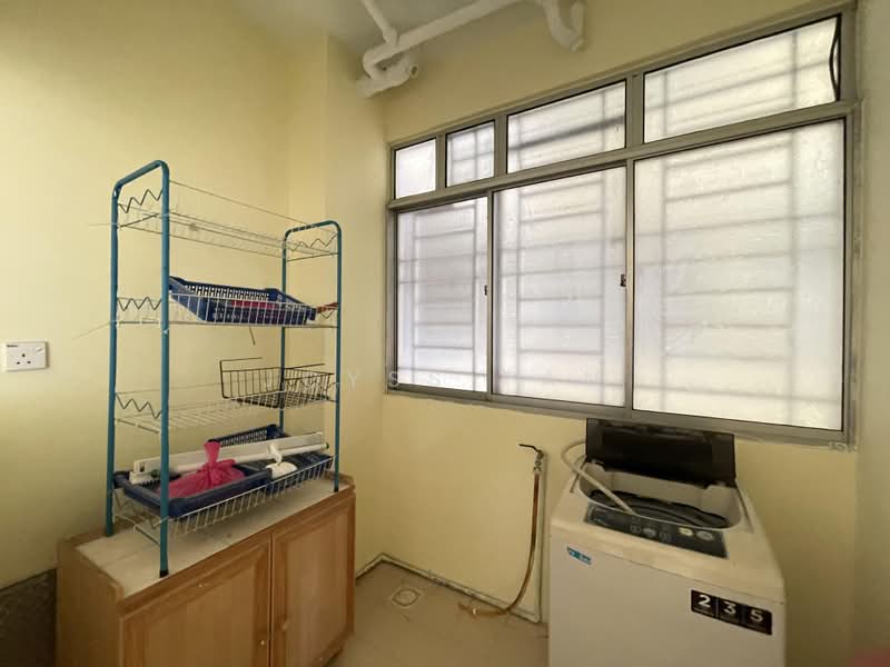 Condominium for Sale at Platinum Lake PV 10 - Joyss Tan - PropertyGuru.com.my