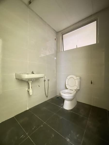 Condominium for Sale at Platinum Lake PV 10 - Joyss Tan - PropertyGuru.com.my