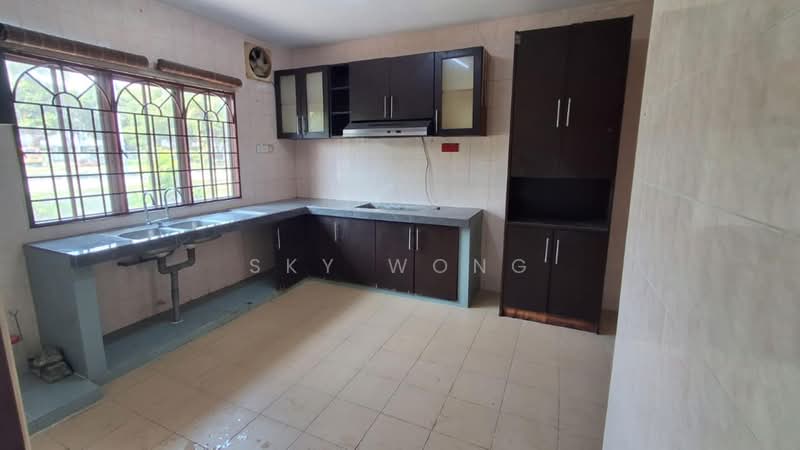 Rumah Teres 2-Tingkat untuk Dijual di Taman Putra Prima (Puchong) - Sky Wong - Kitchen - PropertyGuru.com.my