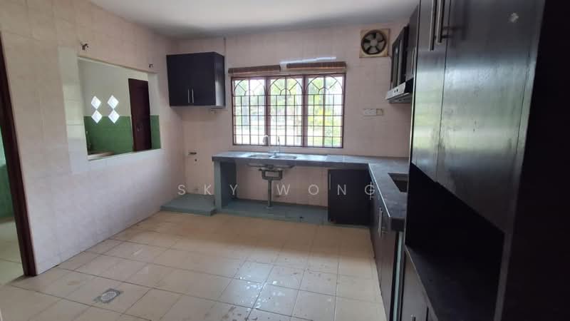 Rumah Teres 2-Tingkat untuk Dijual di Taman Putra Prima (Puchong) - Sky Wong - Kitchen - PropertyGuru.com.my