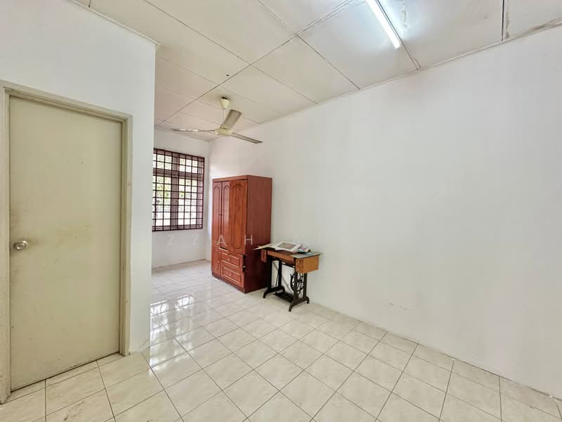Rumah Teres 2 Tingkat untuk Dijual di Taman Universiti (Bangi) - Izzah Alias - Interior - PropertyGuru.com.my