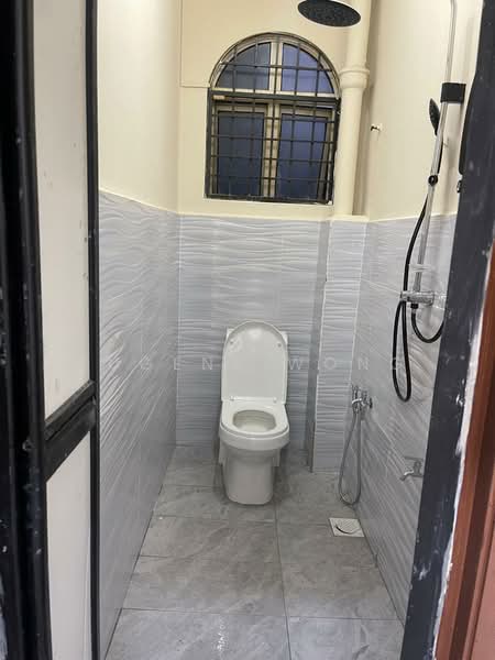 Rumah Teres 2-Tingkat untuk Dijual di Batu Caves (Selangor) - Eugene Wong - Bathroom - PropertyGuru.com.my