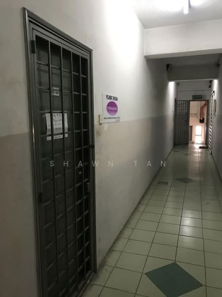 Office for Sale in Puchong (Selangor) - Shawn Tan - Corridor - PropertyGuru.com.my