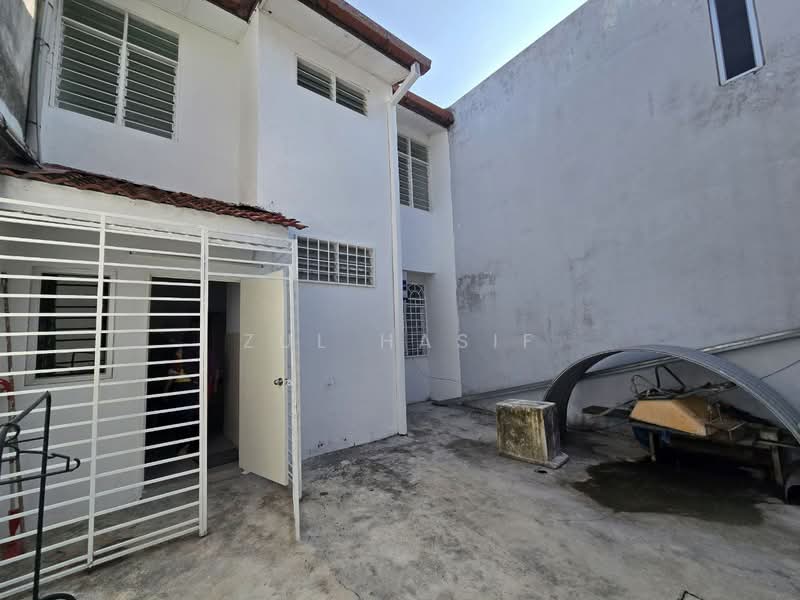 Rumah Teres 2 Tingkat untuk Dijual di Taman Impian Ehsan (Balakong) - Zul Hasif - PropertyGuru.com.my