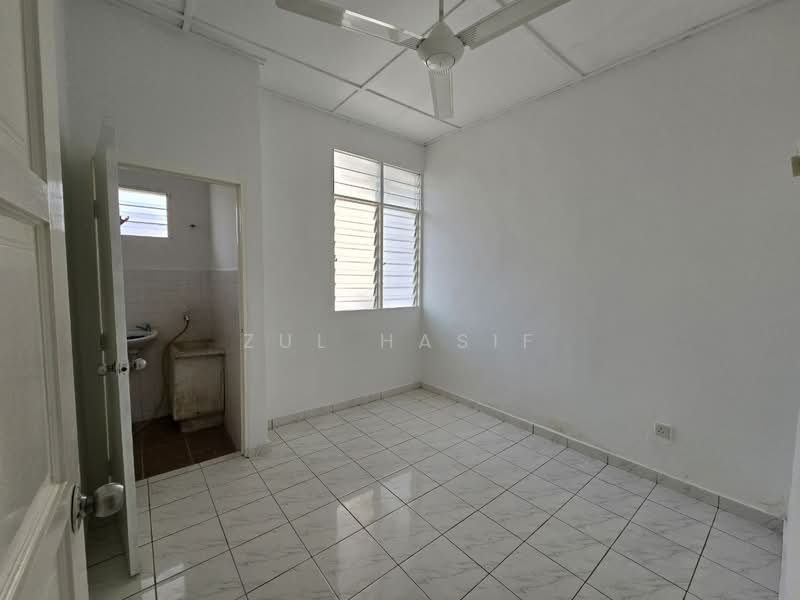 Rumah Teres 2 Tingkat untuk Dijual di Taman Impian Ehsan (Balakong) - Zul Hasif - PropertyGuru.com.my