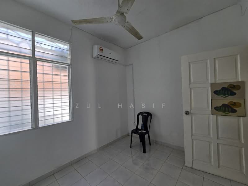 Rumah Teres 2 Tingkat untuk Dijual di Taman Impian Ehsan (Balakong) - Zul Hasif - PropertyGuru.com.my