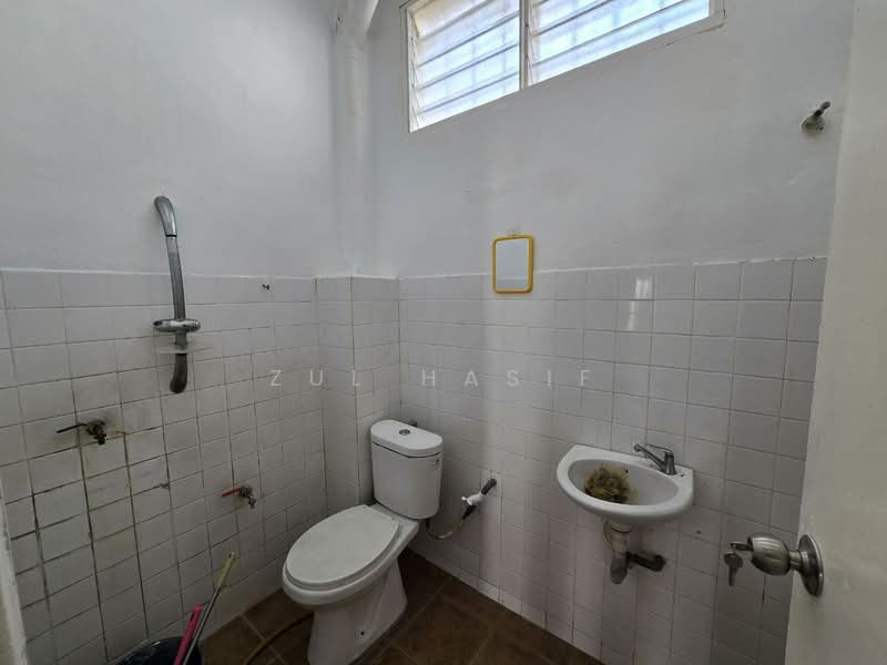 Rumah Teres 2 Tingkat untuk Dijual di Taman Impian Ehsan (Balakong) - Zul Hasif - PropertyGuru.com.my