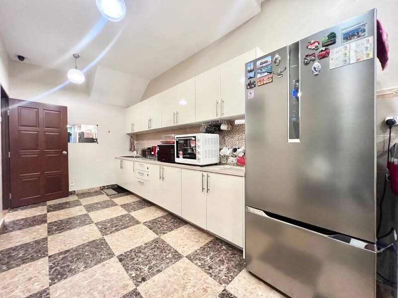 Rumah Teres 2 Tingkat untuk Dijual di Seksyen 5 (Kota Damansara) - Fazri . - PropertyGuru.com.my