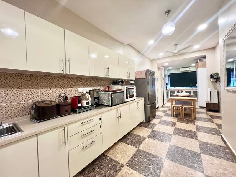 Rumah Teres 2 Tingkat untuk Dijual di Seksyen 5 (Kota Damansara) - Fazri . - PropertyGuru.com.my