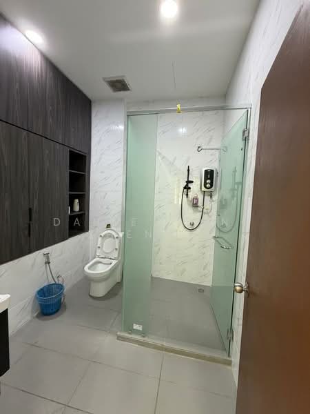 Factory for Rent in Petaling Jaya (Selangor) - Dante Leong Zhenwen - Bathroom - PropertyGuru.com.my
