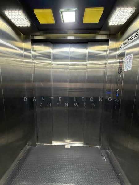 Factory for Rent in Petaling Jaya (Selangor) - Dante Leong Zhenwen - Interior - PropertyGuru.com.my